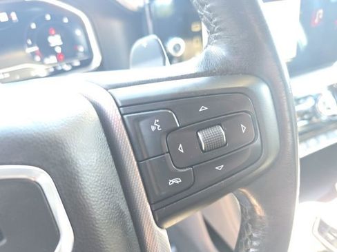 Used 2022 GMC Sierra 1500 Denali image 25