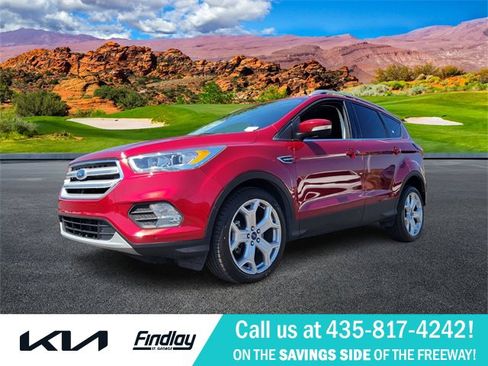 Used 2019 Ford Escape Titanium image 1