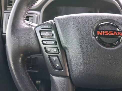 Used 2021 Nissan Titan PRO-4X w/ Pro-4x Convenience Package image 11