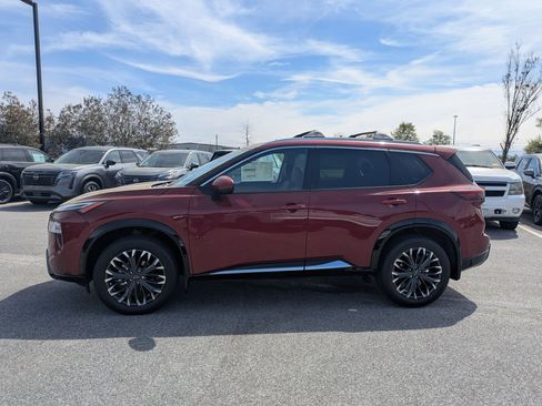 New 2026 Nissan Rogue Platinum w/ Platinum Premium Package AWD/4WD image 7