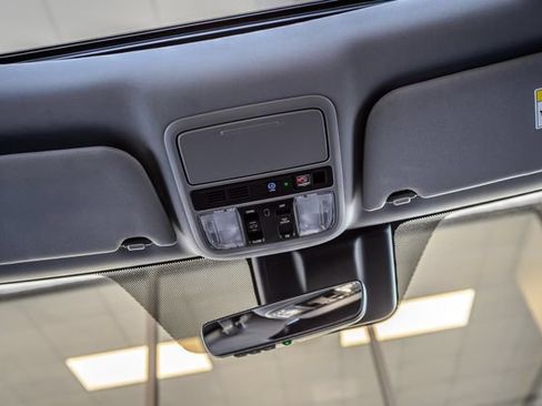 Used 2020 Honda Odyssey Elite image 50