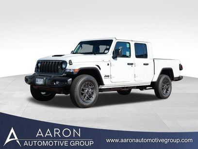 New 2026 Jeep Gladiator Sport