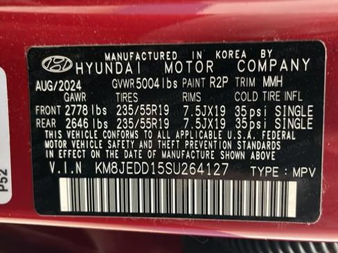 Used 2025 Hyundai Tucson Limited AWD/4WD image 29