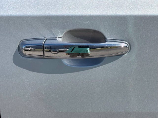 Used 2018 Chevrolet Traverse Premier AWD/4WD image 19