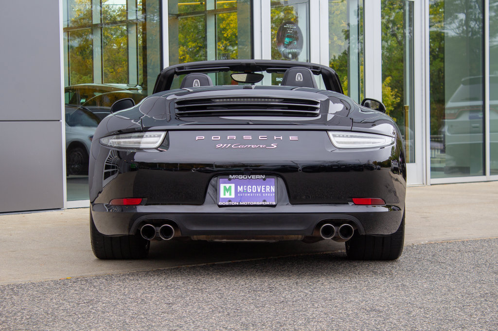Used 2015 Porsche 911 Carrera S RWD image 9