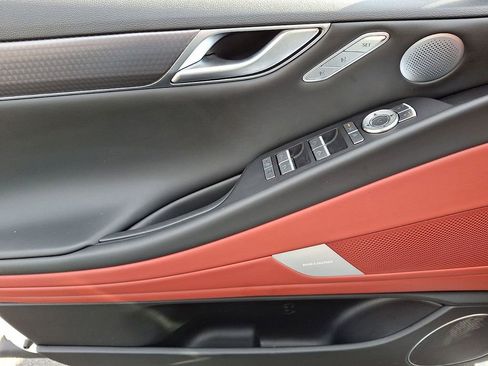 Used 2025 Genesis G80 3.5T Sport image 10