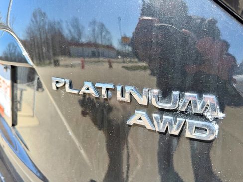 Used 2015 Nissan Murano SV AWD/4WD image 10
