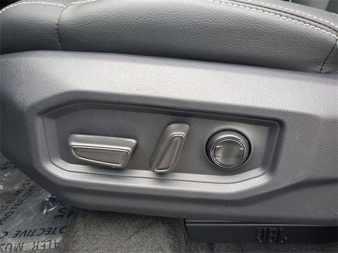 New 2026 Toyota Tundra Limited image 18