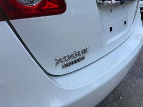Used 2015 Nissan Rogue S w/ Convenience Package FWD image 6