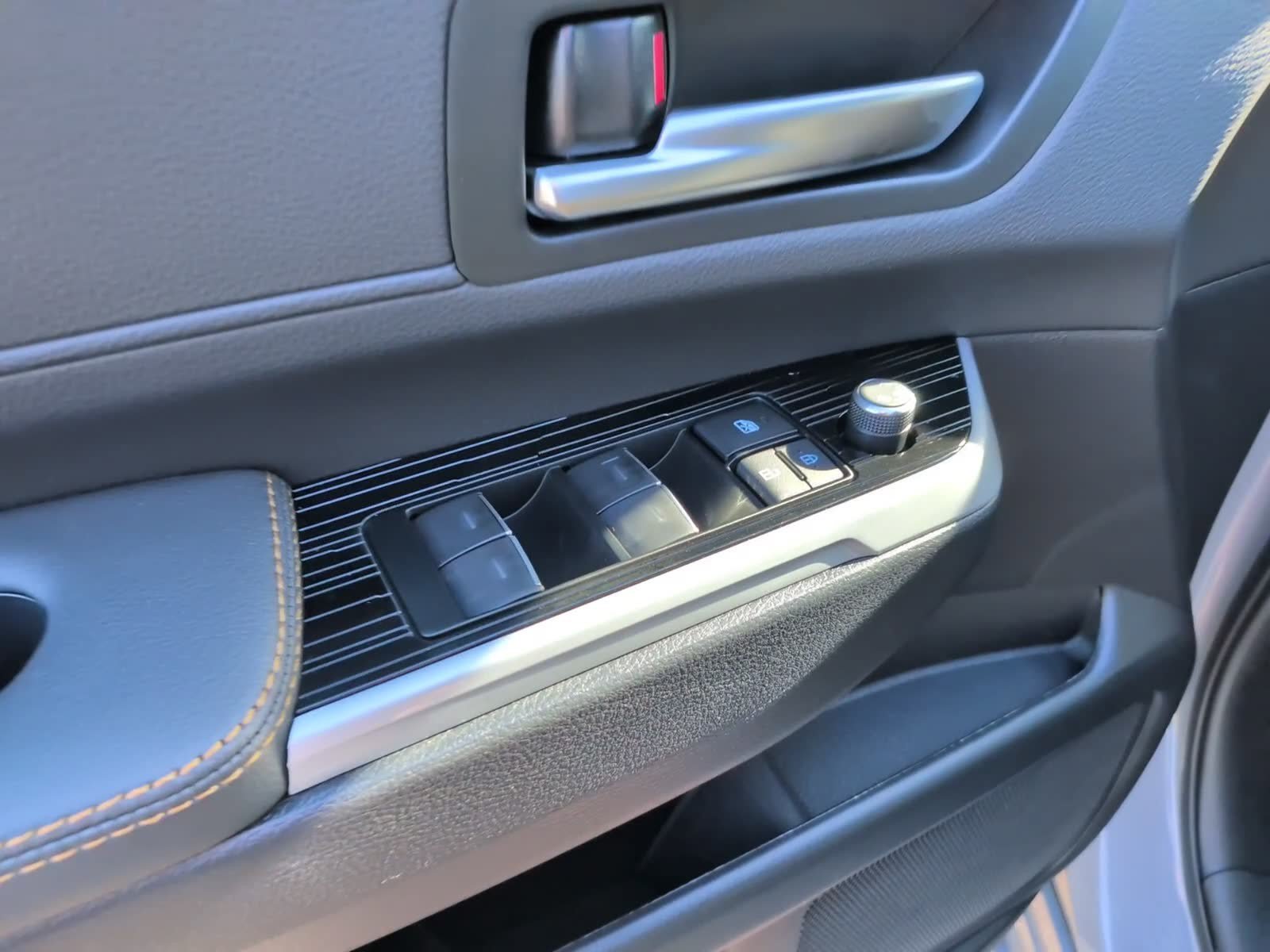 New 2026 Toyota Sienna XLE Woodland Edition AWD/4WD image 13