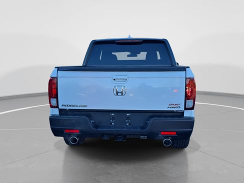 Used 2023 Honda Ridgeline Sport image 6