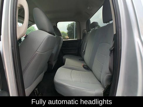 Used 2019 RAM 1500 Express w/ Express Value Package AWD/4WD image 23