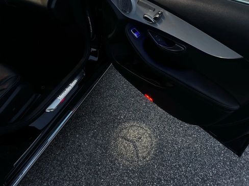 Used 2020 Mercedes-Benz C 300 C 300 4MATIC Sedan 4D w/ Premium Package image 30