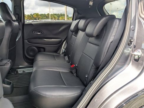 Used 2022 Honda HR-V Sport image 13