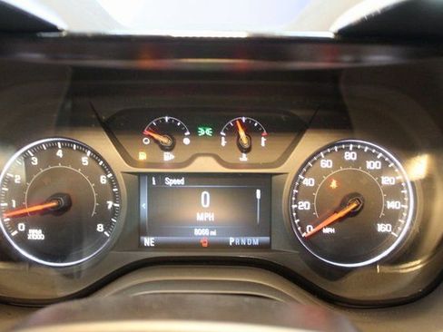 Used 2018 Chevrolet Camaro LT image 23