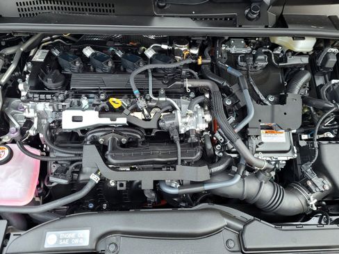 Certified 2026 Toyota Prius Plug-In Hybrid image 25