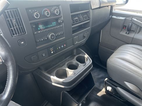 Used 2019 Chevrolet Express 3500 w/ Driver Convenience Package RWD image 13