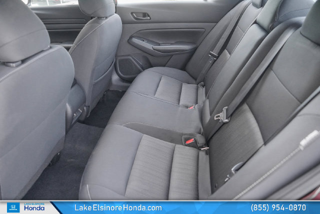 Used 2025 Nissan Altima 2.5 SV FWD image 28