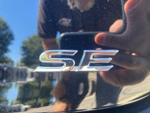 New 2025 Toyota Camry SE image 6