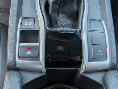 Used 2019 Honda Civic Sport image 23