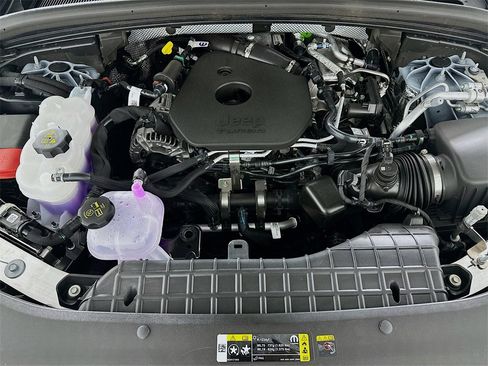 New 2026 Jeep Grand Cherokee Limited image 18