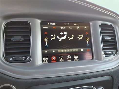 Used 2023 Dodge Charger SXT w/ Blacktop Package image 15