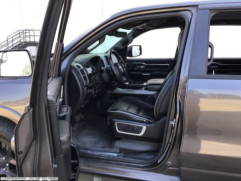 Used 2020 RAM 1500 Laramie AWD/4WD image 8