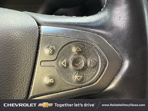 Used 2018 Chevrolet Suburban Premier RWD image 15