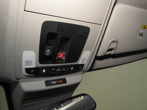 Certified 2023 Honda Accord EX image 8
