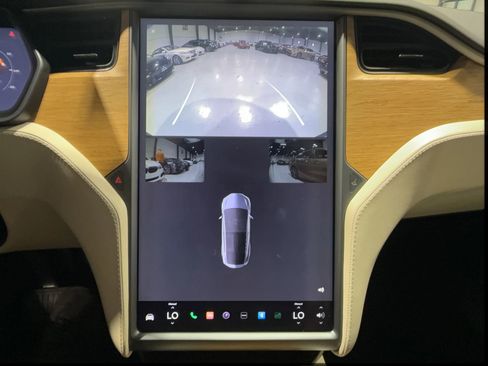 Used 2019 Tesla Model X 100D image 38