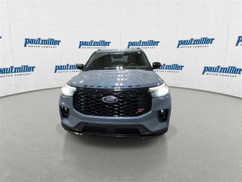 Used 2025 Ford Explorer ST w/ Sun And Sound Package image 4