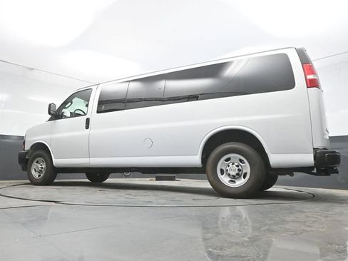 Used 2024 Chevrolet Express 3500 LS RWD image 35