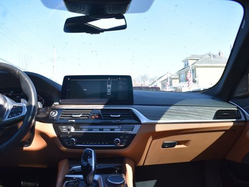 Used 2023 BMW 540i w/ M Sport Package RWD image 31