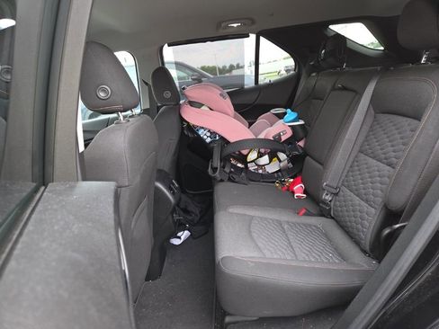 Used 2019 Chevrolet Equinox LT FWD image 9