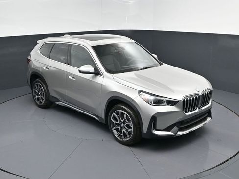 New 2026 BMW X1 xDrive28i w/ Technology Package image 1