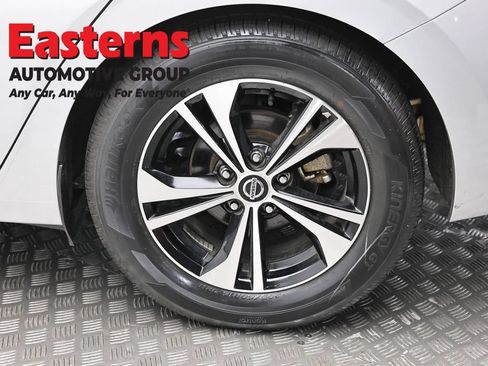 Used 2022 Nissan Sentra SV FWD image 8