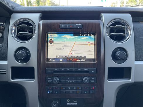 Used 2012 Ford F150 Lariat w/ Lariat Chrome Pkg image 28