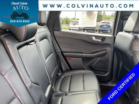 Certified 2025 Ford Escape Platinum AWD/4WD image 25