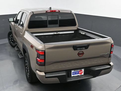 Used 2022 Nissan Frontier PRO-4X AWD/4WD image 34