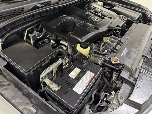Used 2017 Nissan Armada SL RWD image 91