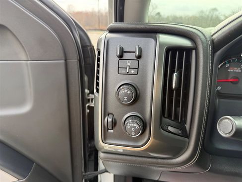 Used 2019 Chevrolet Silverado 2500 LTZ w/ Duramax Plus Package image 16