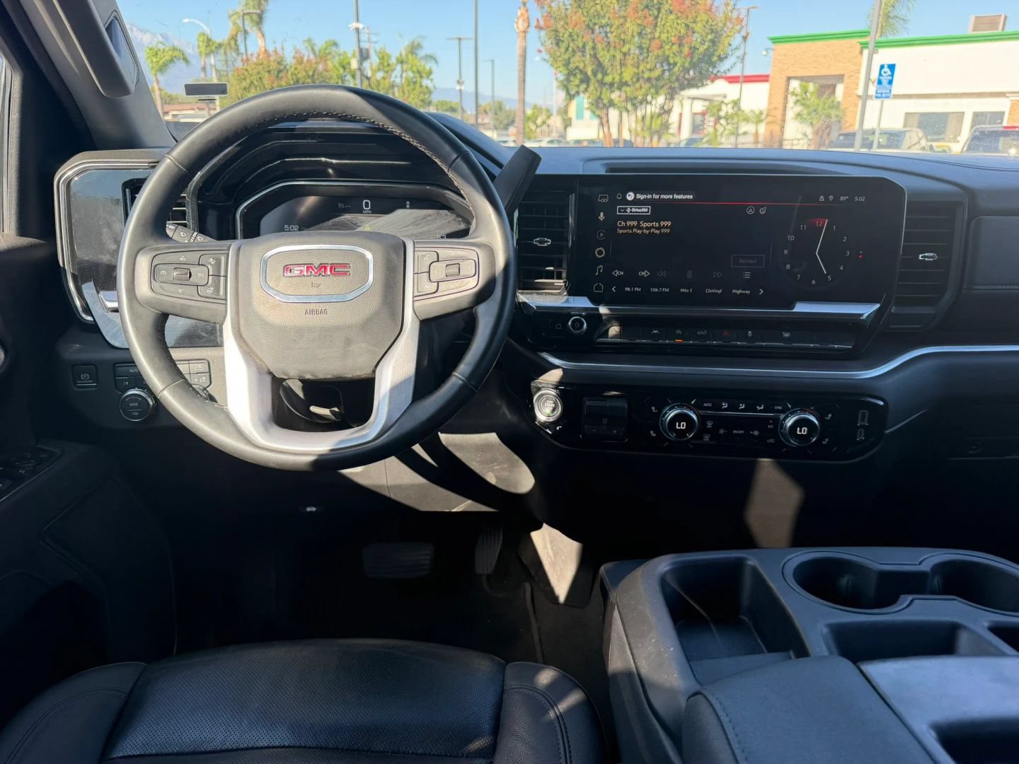 Used 2025 GMC Sierra 1500 SLT AWD/4WD image 20