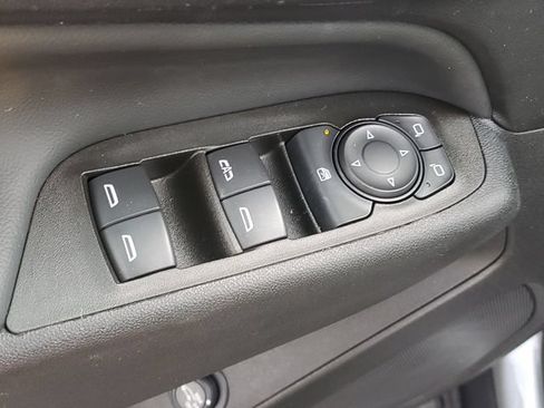 Certified 2024 Chevrolet Equinox LT w/ LPO, Floor Liner Package FWD image 16