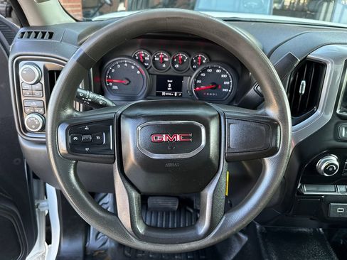 Used 2019 GMC Sierra 1500 4x4 Regular Cab w/ Convenience Package image 11