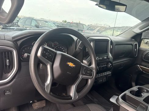 Used 2022 Chevrolet Silverado 2500 LT AWD/4WD image 10