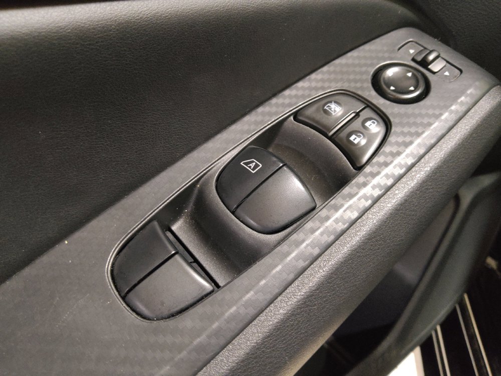 Used 2025 Nissan Altima 2.5 SV AWD/4WD image 27