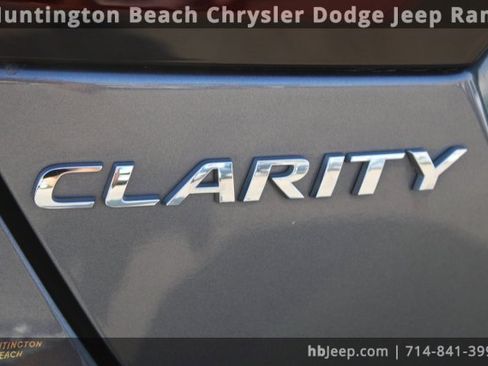 Used 2019 Honda Clarity Plug-In Hybrid image 7