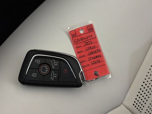 Used 2023 Chevrolet Corvette Stingray Premium Cpe w/ Z51 Performance Package image 37