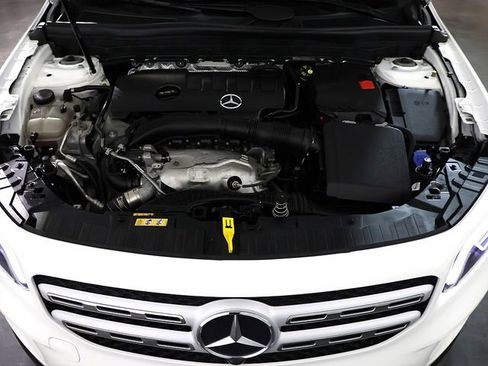 Used 2022 Mercedes-Benz GLB 250 4MATIC image 38