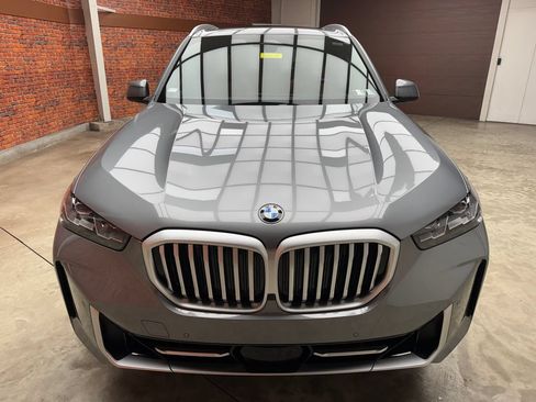 Used 2026 BMW X5 xDrive40i w/ Climate Comfort Package AWD/4WD image 8